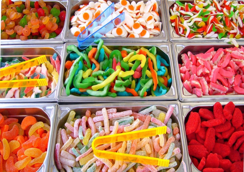 boutique-VENANSON-min_pick_and_mix_children's_sweets_candy_colorful_treat_confectionery-1020869